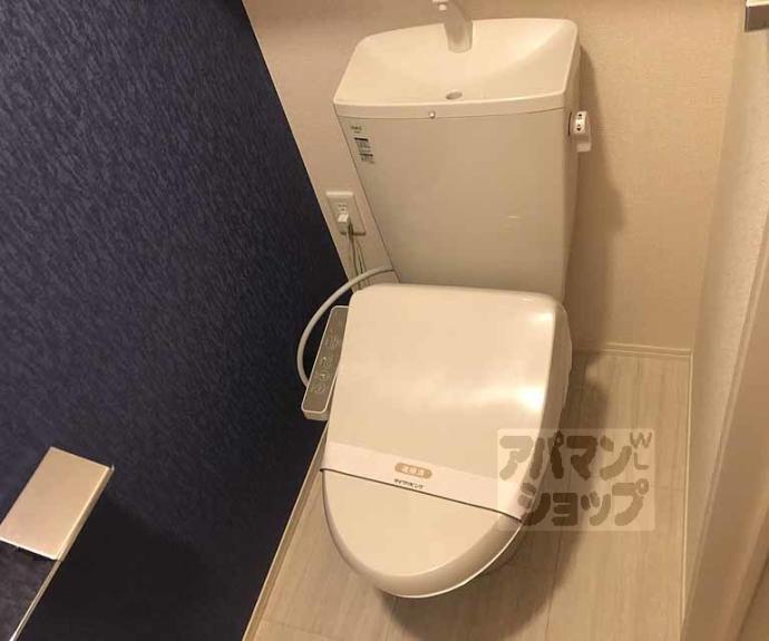 【シャルモント勝竜寺】間取