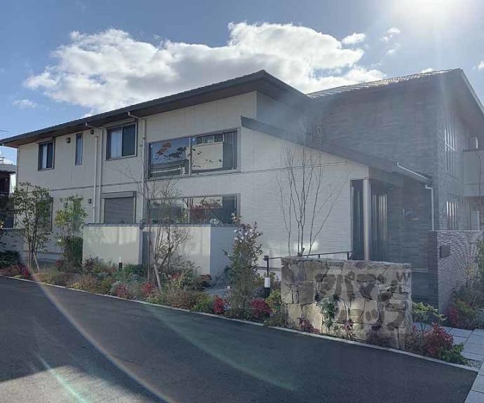 【神楽グレース上桂】間取