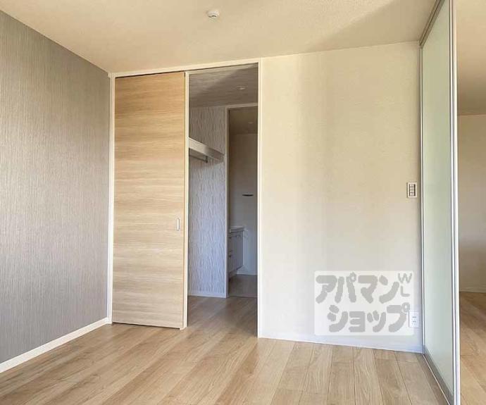 【神楽グレース上桂】間取