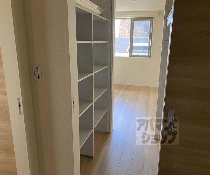 【神楽グレース上桂】間取