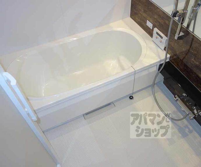 【シャーメゾン　かじか】間取