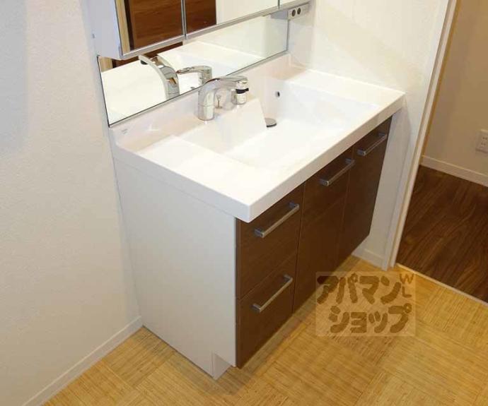 【シャーメゾン　かじか】間取