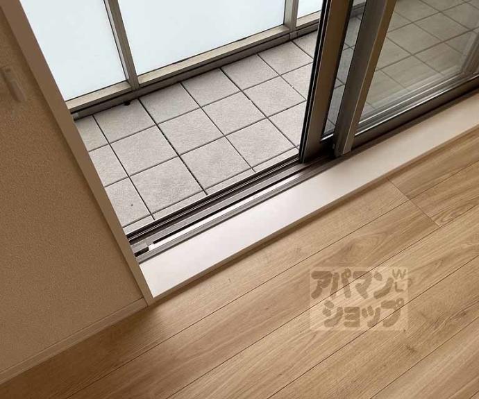 【ローズコートタニア】間取