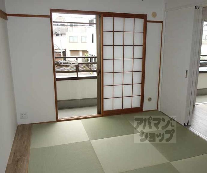 【ＦＡＭＩＬＩＡ桂】間取