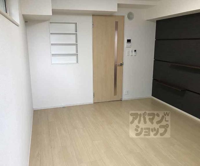 【ルミエール長岡京】間取