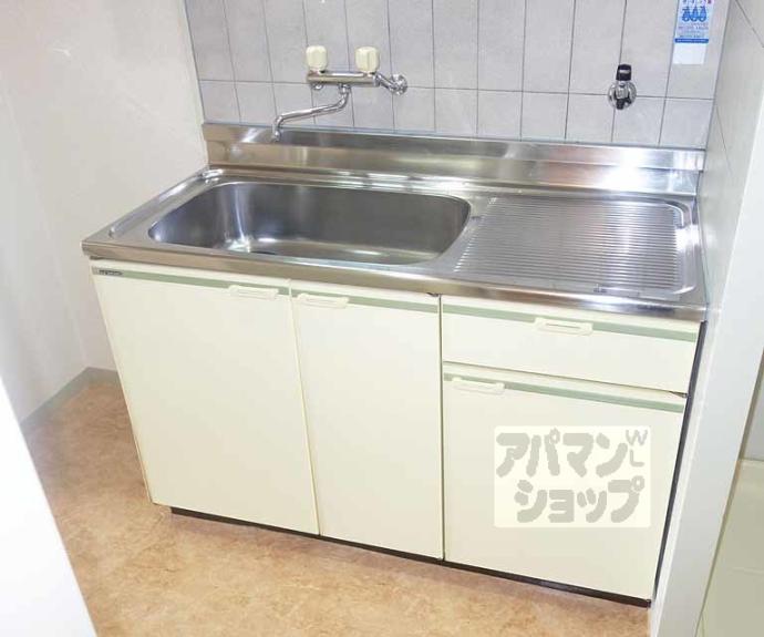 【ＮＯ－ＳＩＤＥ】間取