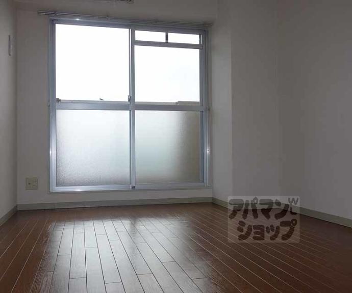 【ＮＯ－ＳＩＤＥ】間取