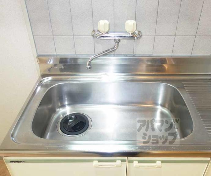 【ＮＯ－ＳＩＤＥ】間取