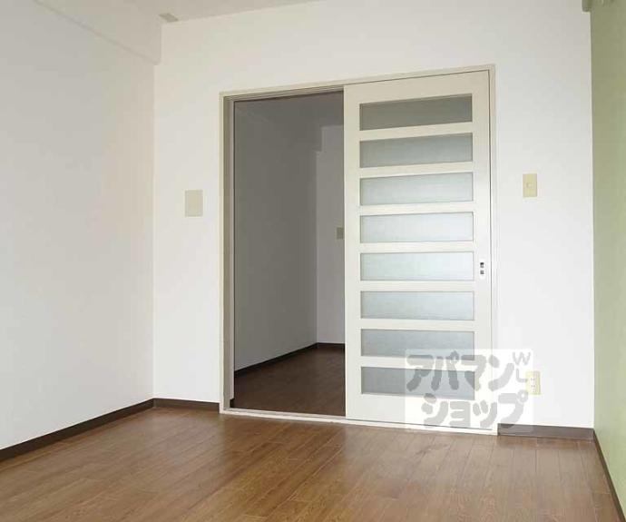 【エレガンス東寺】間取