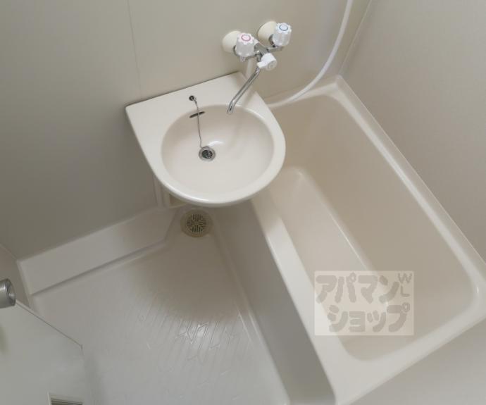 【エレガンス東寺】間取