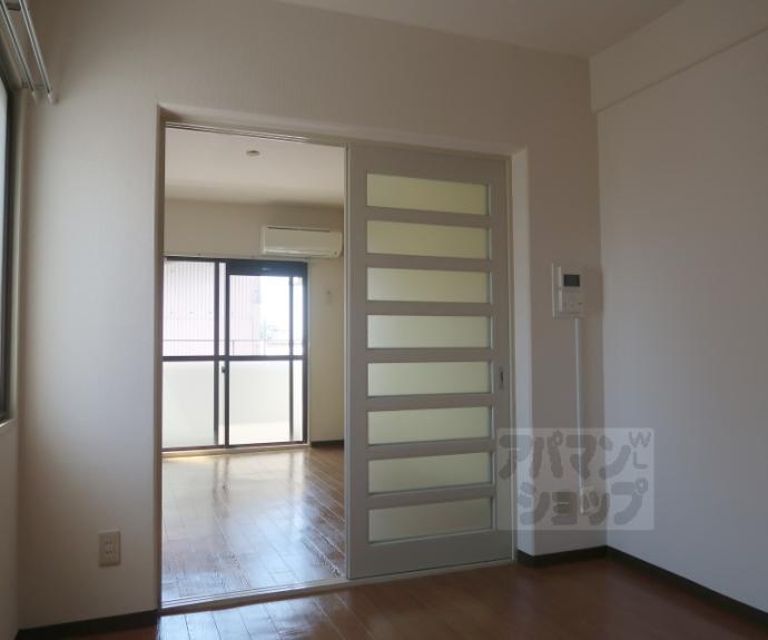 【エレガンス東寺】間取