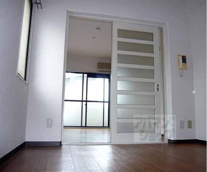 【エレガンス東寺】間取