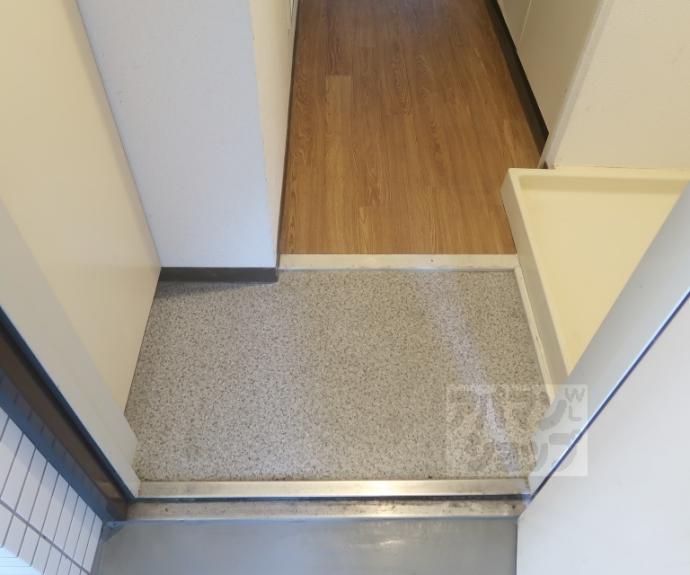 【エレガンス東寺】間取