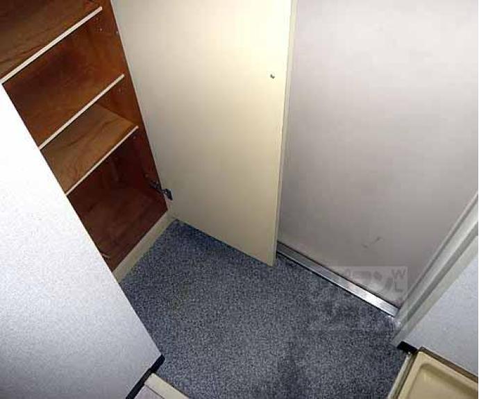 【エレガンス東寺】間取