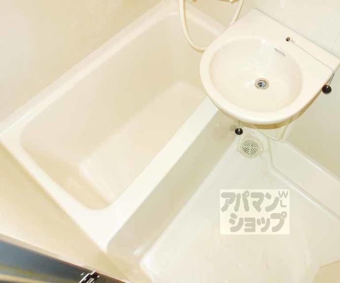 【エレガンス東寺】間取