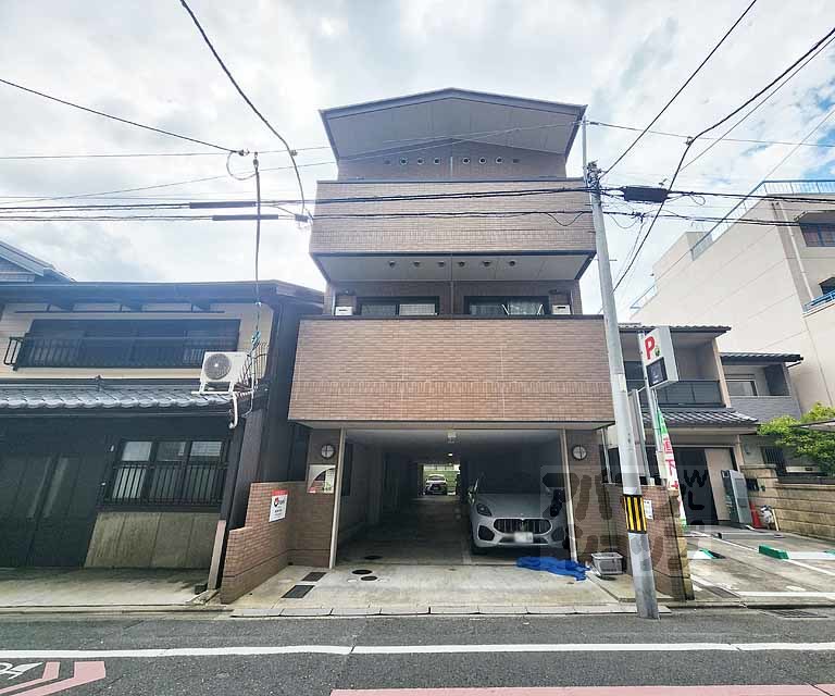 シェソワ東洞院