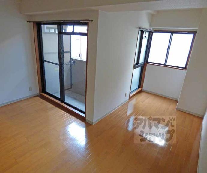 【ＣＡＬＭ三条通り】間取