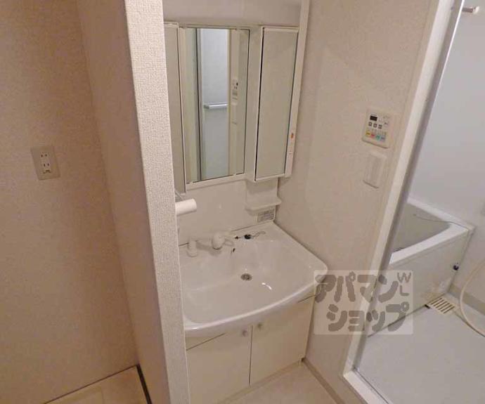 【ＣＡＬＭ三条通り】間取