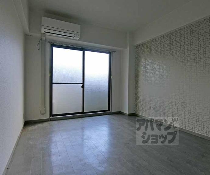 【ドラル西院】間取