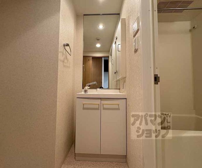 【クリスタルグランツ京都御所北】間取