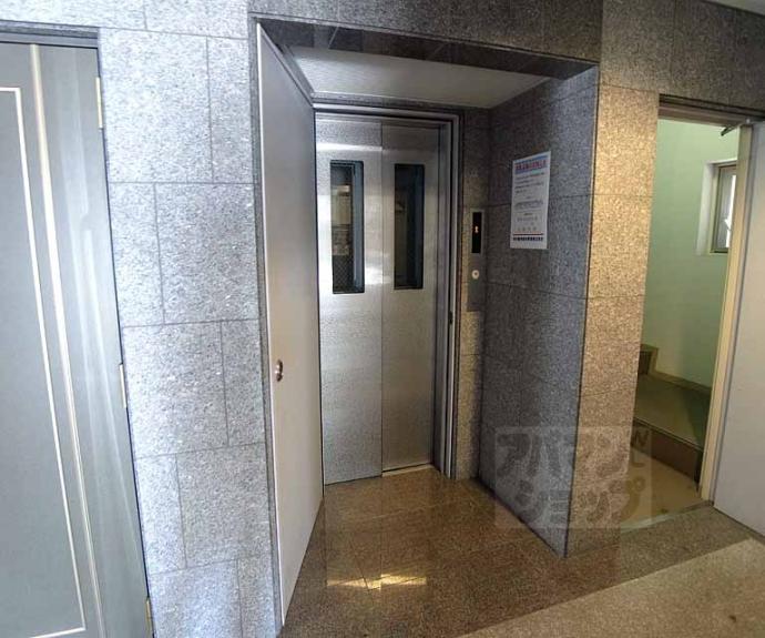 【クリスタルグランツ京都御所北】間取