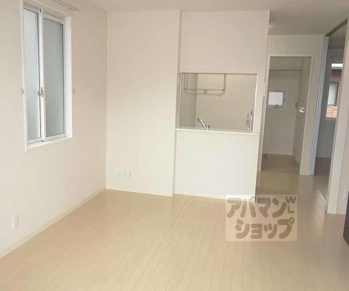 【オヴェスト　アロッジオ】間取