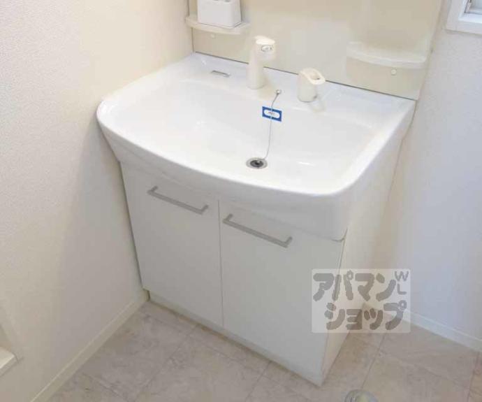 【オヴェスト　アロッジオ】間取