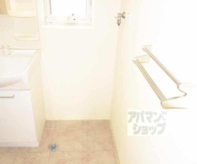 【オヴェスト　アロッジオ】間取