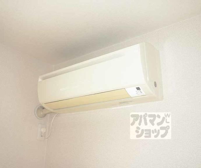 【オヴェスト　アロッジオ】間取