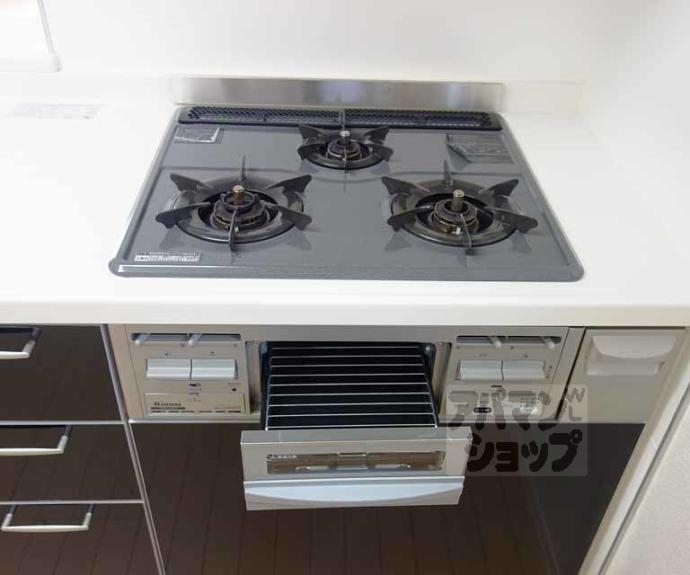 【オヴェスト　アロッジオ】間取