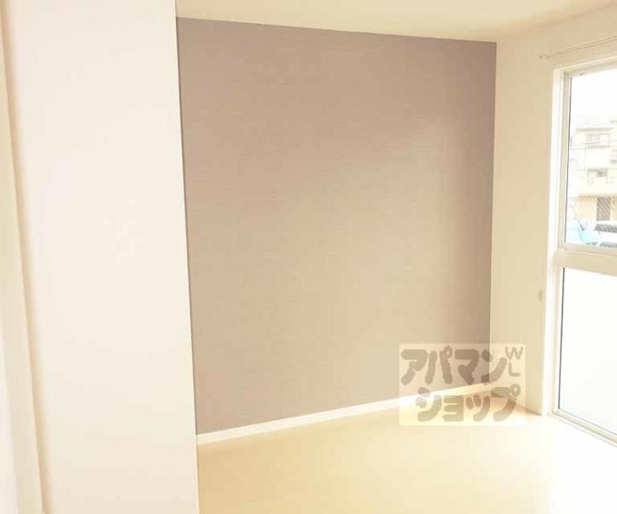 【オヴェスト　アロッジオ】間取