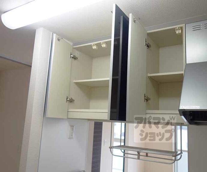 【オヴェスト　アロッジオ】間取