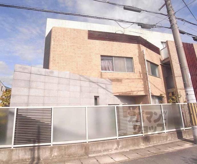 【ＰＡＲＫ　ＨＩＬＬＳ　ＯＹＡＫＥ】