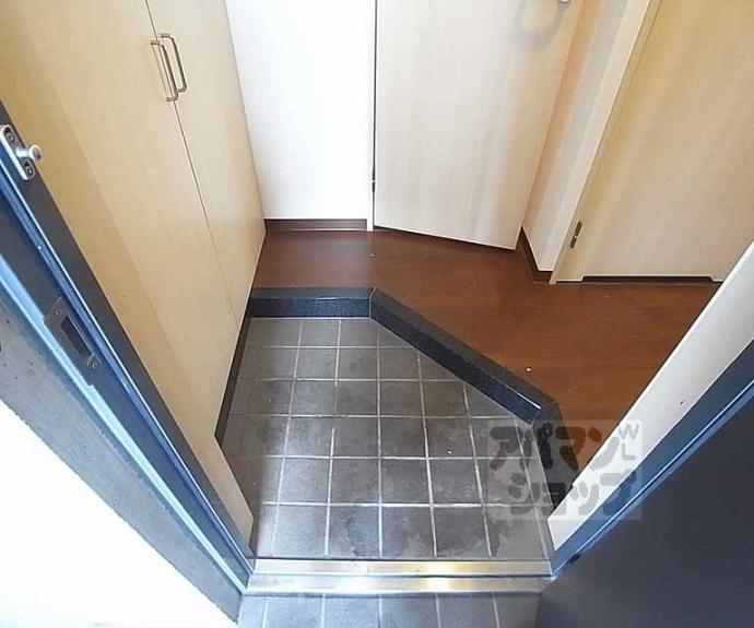 【アヴィ四条】間取