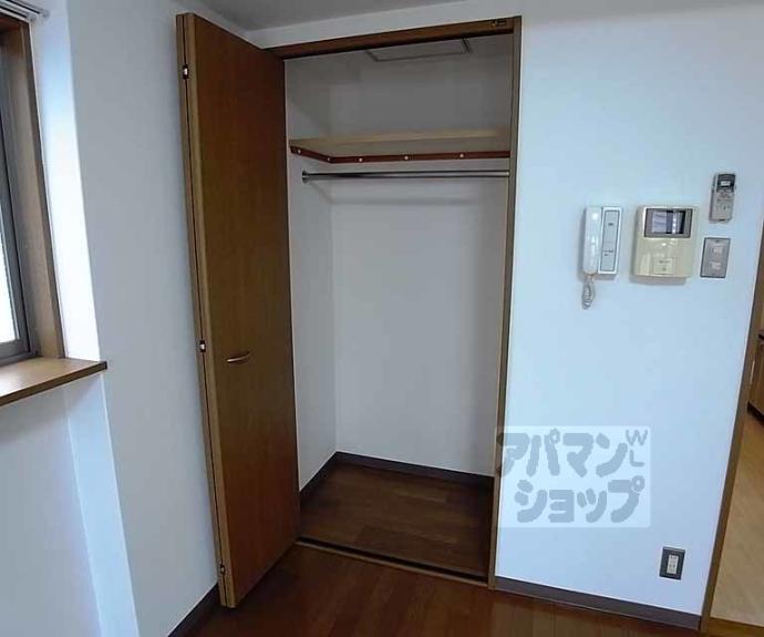 【リエゾン四条】間取