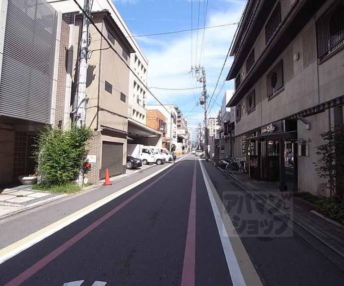 【ｓｉｘ　ｂｉｊｏｕｘ　堺町六角】間取