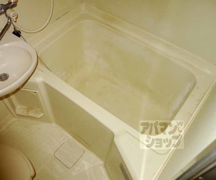 【ヤングヴィレッジ河原町】間取