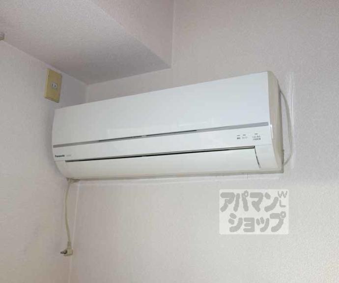 【ヤングヴィレッジ河原町】間取