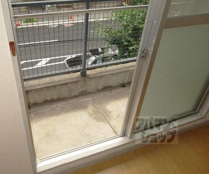 【ヤングヴィレッジ河原町】間取