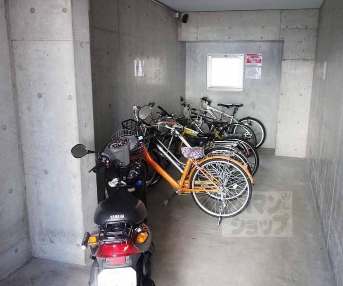 【七条西大路メゾン】間取