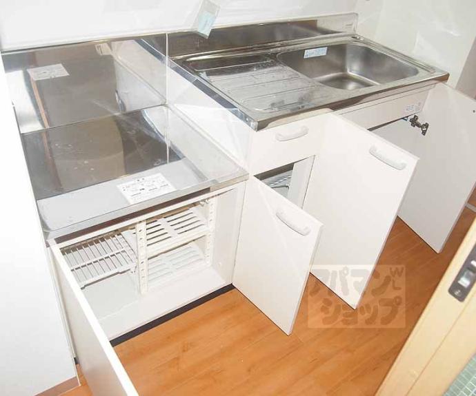 【七条西大路メゾン】間取