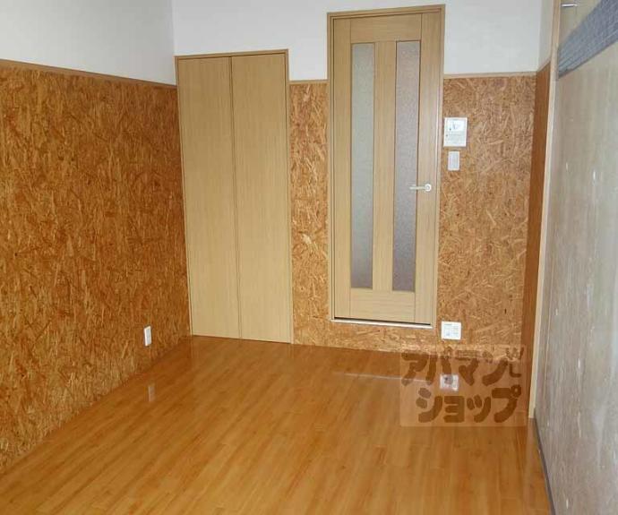 【七条西大路メゾン】間取