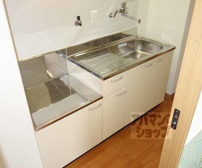 【七条西大路メゾン】間取