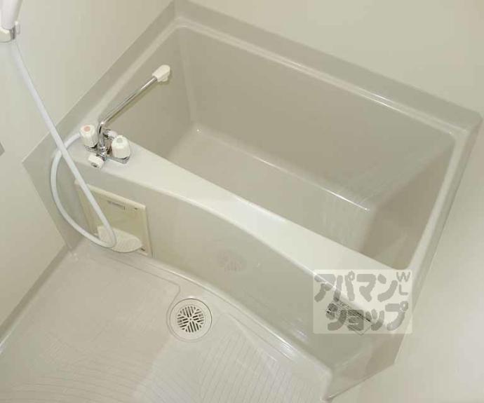 【七条西大路メゾン】間取