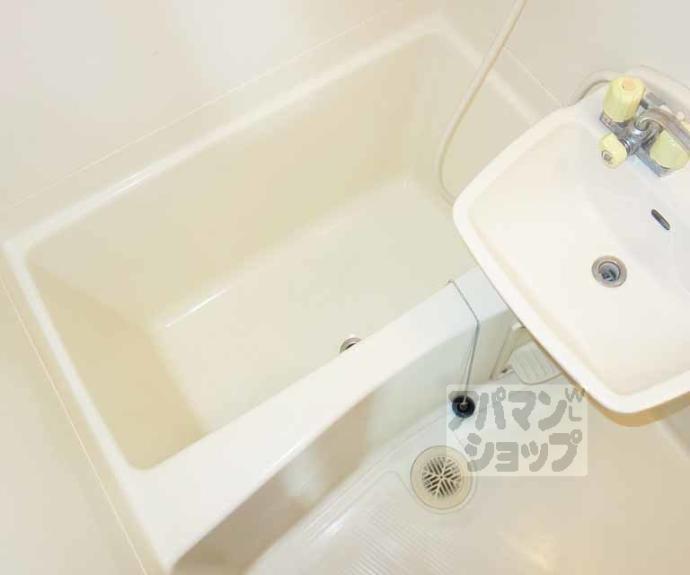 【ＫＯＧＡ　ＦＬＡＴⅡ】間取