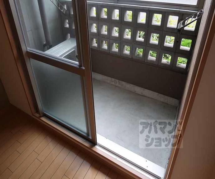 【アクシス】間取