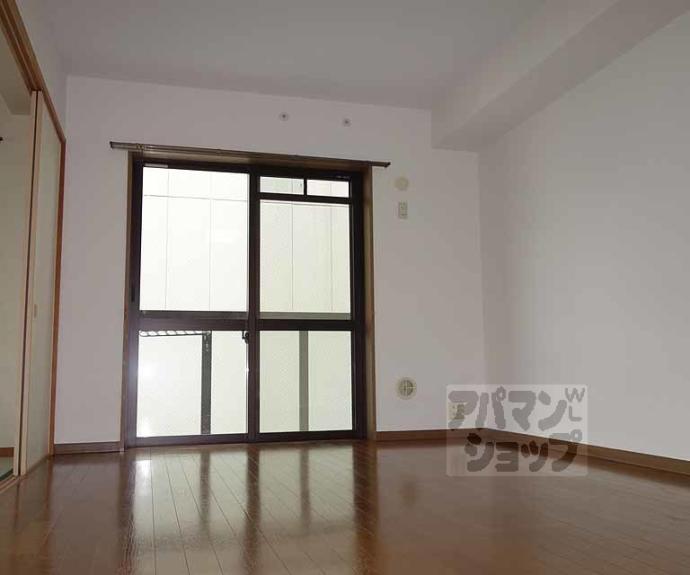 【メゾン七条新町】間取