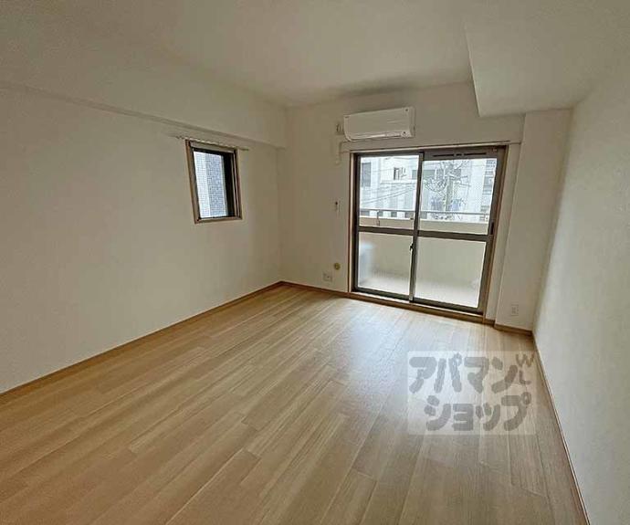 【エイペックス京都室町】間取