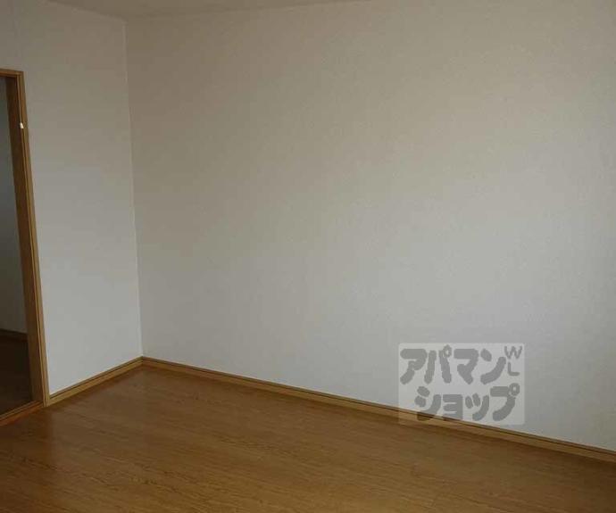 【第2ヌヴェールハイツ】間取