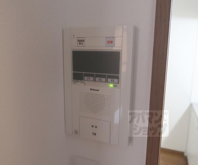 【ヌヴェールハイツ】